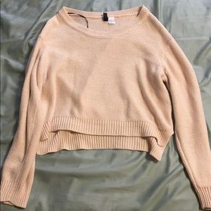 Cream pullover